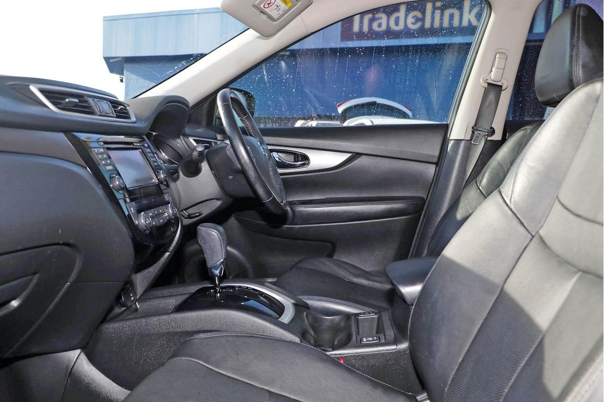2015 Nissan X-TRAIL ST-L T32