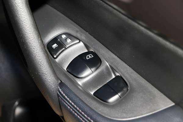 2015 Nissan X-TRAIL ST-L T32