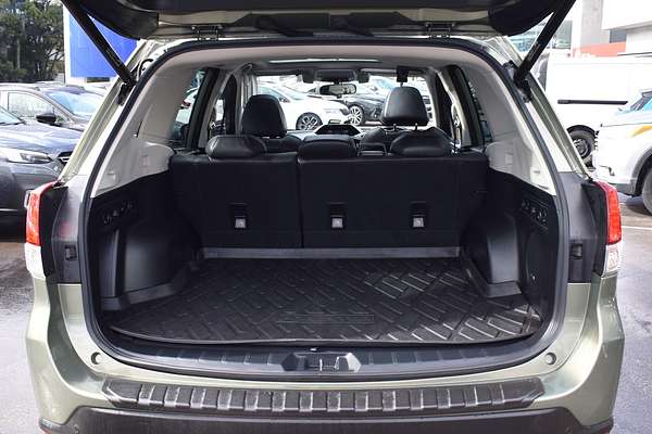 2020 Subaru Forester 2.5i-S S5