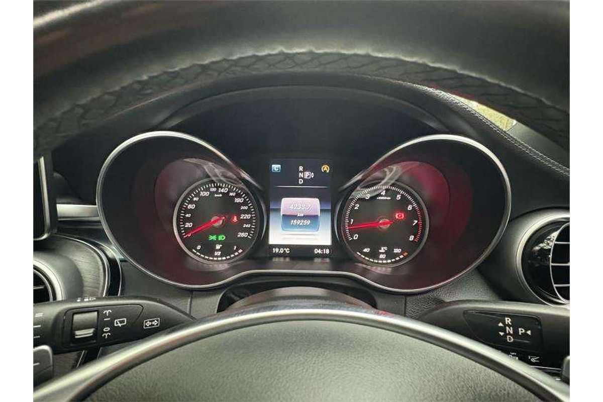 2015 Mercedes-Benz C-Class C200 S205