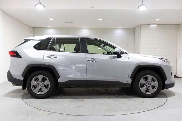 2022 Toyota RAV4 GX MXAA52R