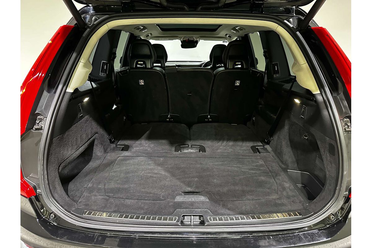 2021 Volvo XC90 T6 Inscription