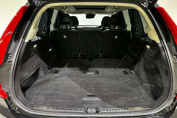 2021 Volvo XC90 T6 Inscription