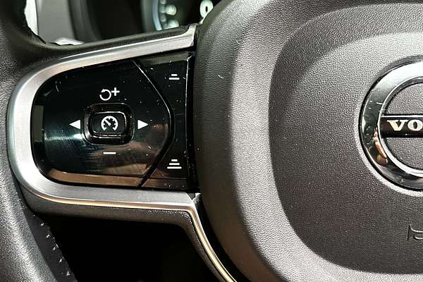 2021 Volvo XC90 T6 Inscription