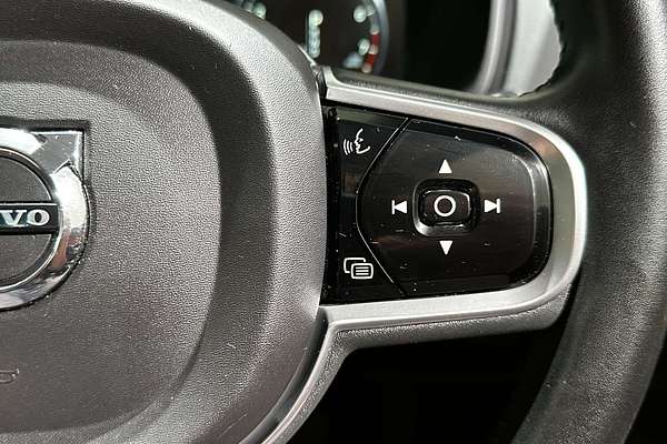 2021 Volvo XC90 T6 Inscription
