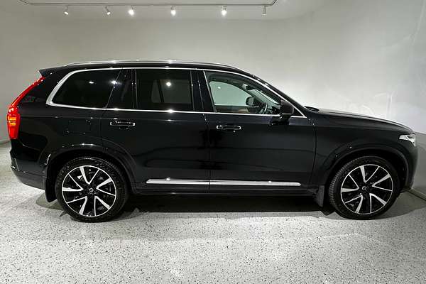 2021 Volvo XC90 T6 Inscription