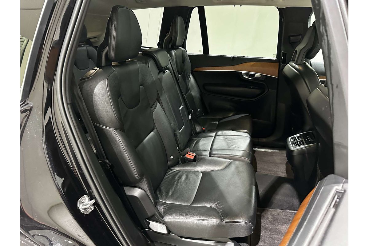 2021 Volvo XC90 T6 Inscription