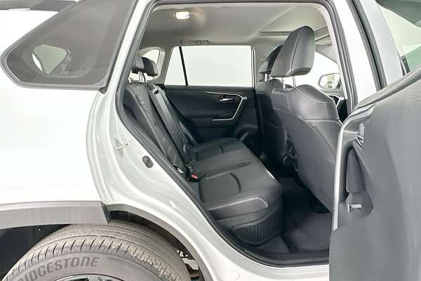 2024 Toyota RAV4 Cruiser AXAH54R