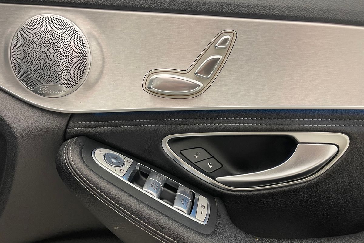2014 Mercedes-Benz C-Class C200 S205