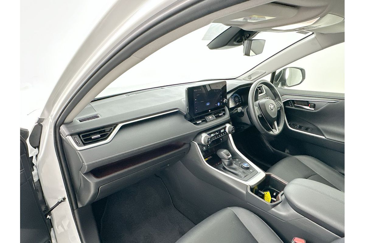 2024 Toyota RAV4 Cruiser AXAH54R