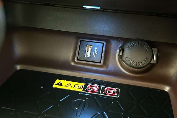 2024 Toyota RAV4 Cruiser AXAH54R