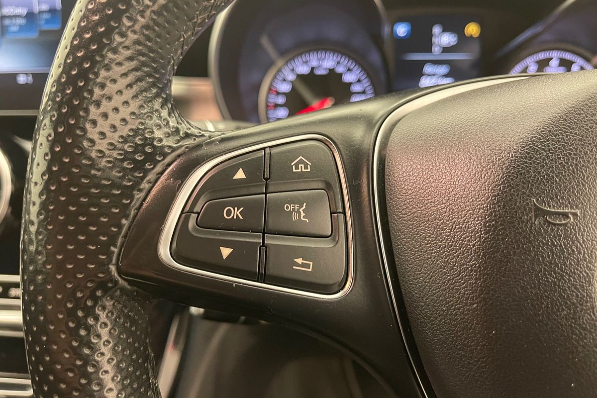 2014 Mercedes-Benz C-Class C200 S205