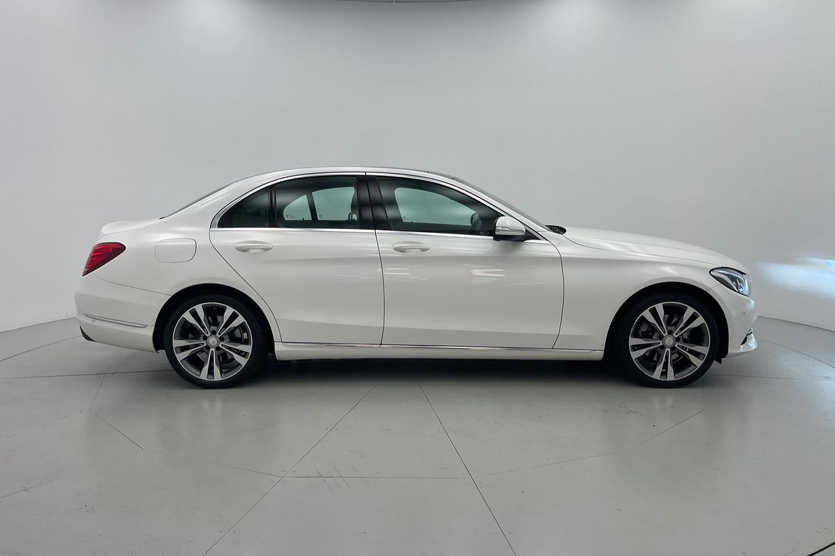 2014 Mercedes-Benz C-Class C200 S205