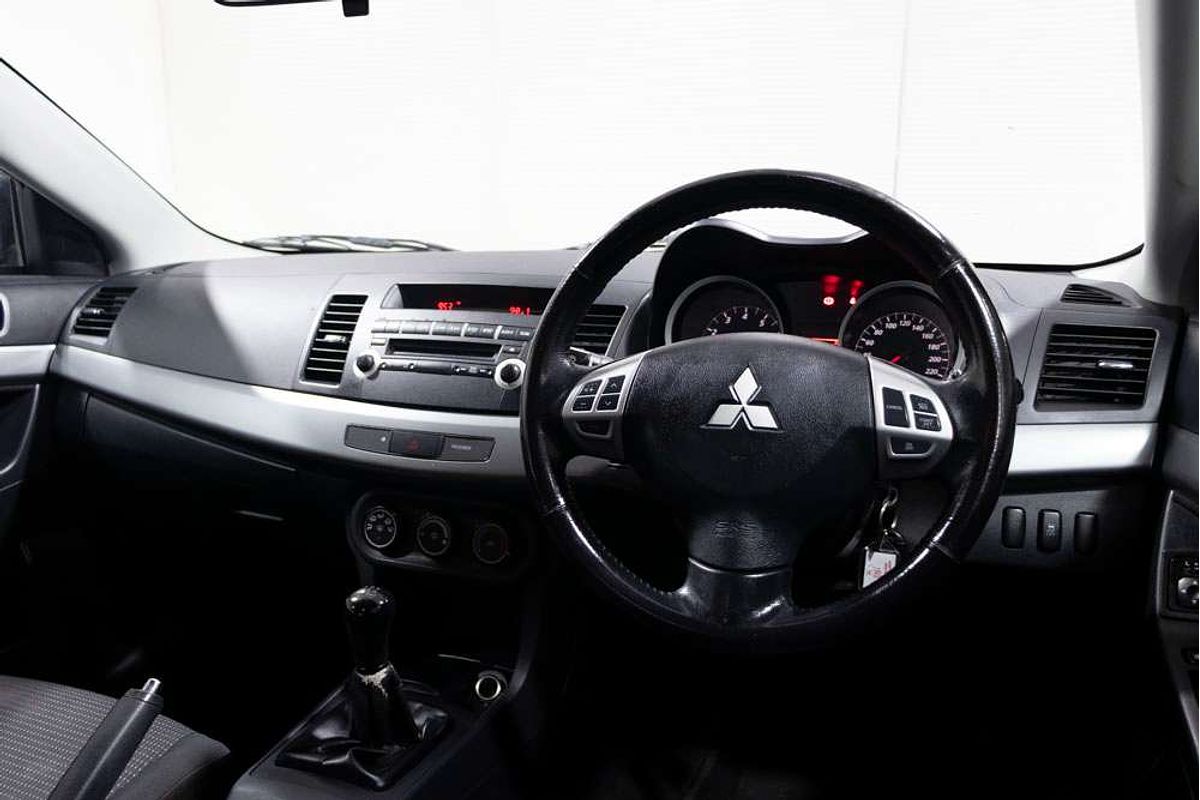2010 Mitsubishi Lancer ES CJ