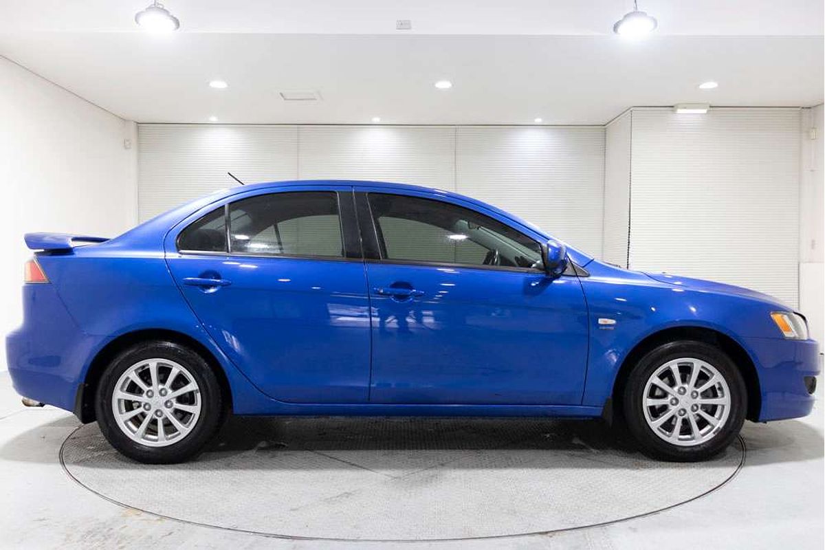 2010 Mitsubishi Lancer ES CJ