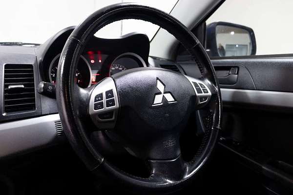 2010 Mitsubishi Lancer ES CJ