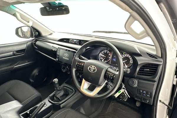 2021 Toyota Hilux SR GUN126R