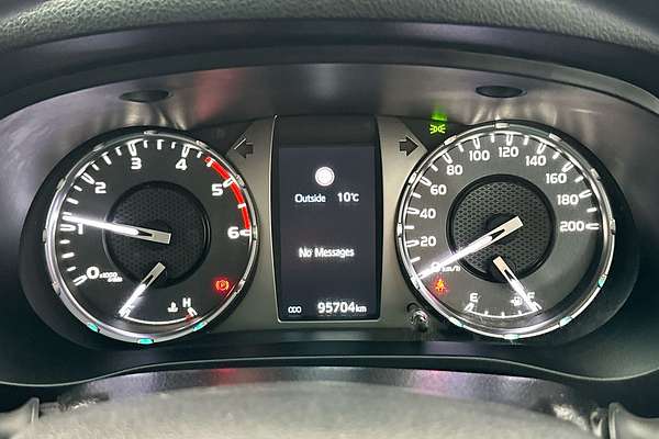 2021 Toyota Hilux SR GUN126R