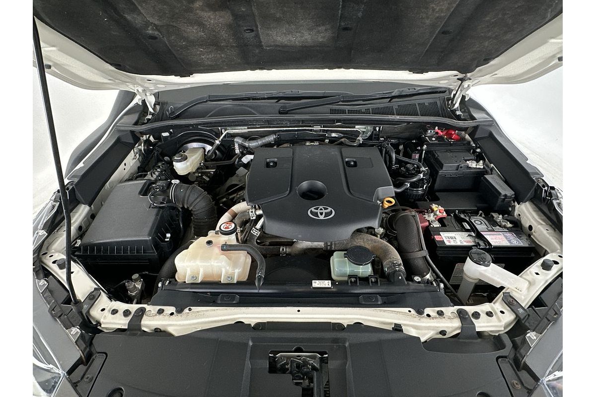 2021 Toyota Hilux SR GUN126R