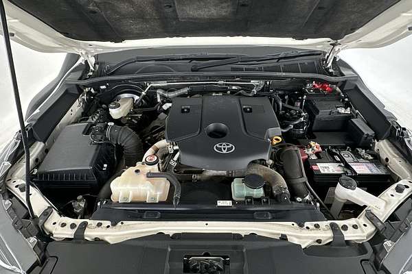 2021 Toyota Hilux SR GUN126R