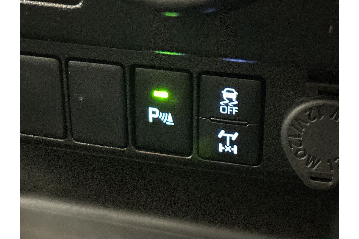 2021 Toyota Hilux SR GUN126R