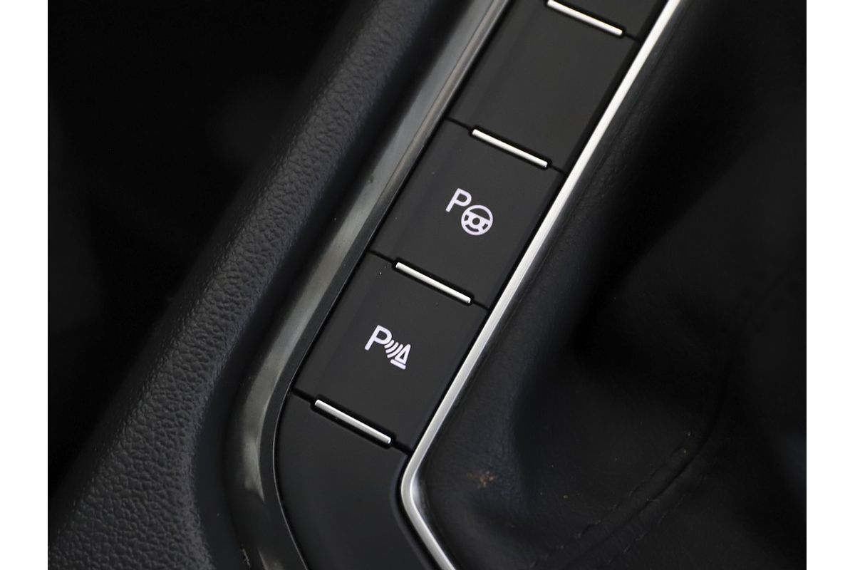 MY23 Volkswagen Tiguan 110TSi Life 6-Speed DSG