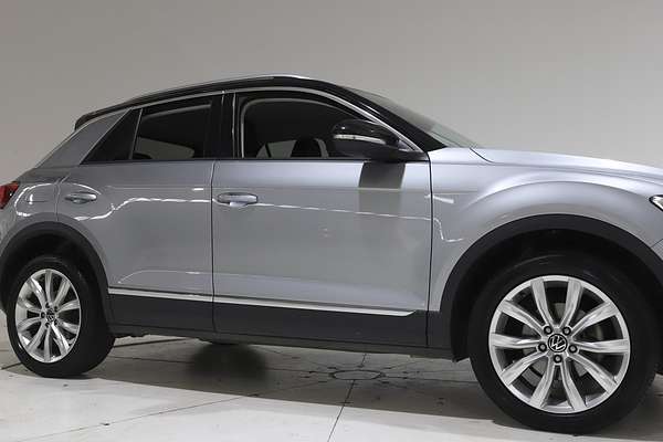 2022 Volkswagen T-Roc 110TSI Style D11