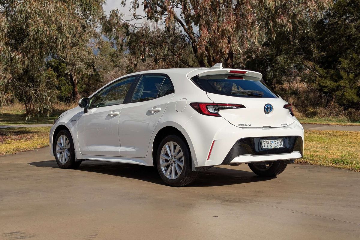 2024 Toyota Corolla Ascent Sport Hybrid ZWE219R