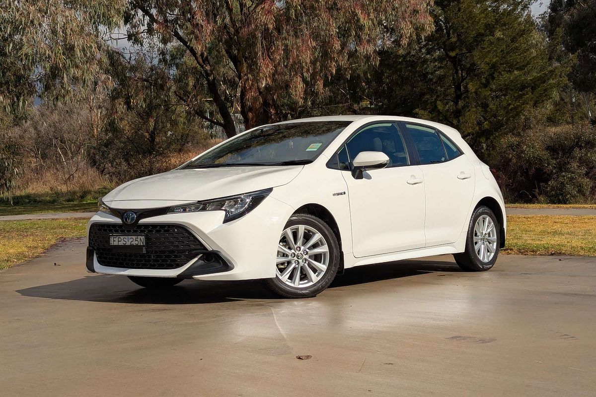2024 Toyota Corolla Ascent Sport Hybrid ZWE219R