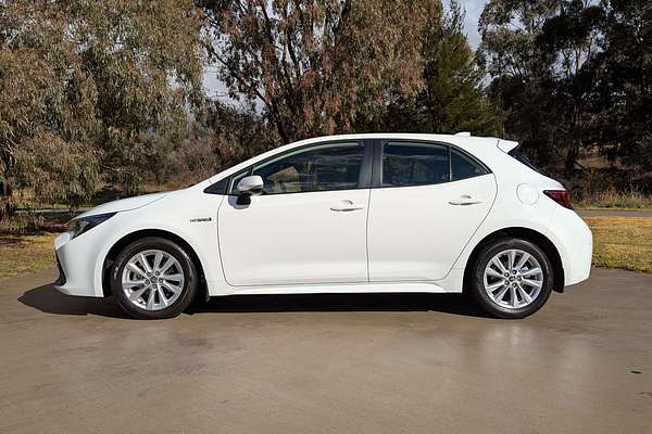 2024 Toyota Corolla Ascent Sport Hybrid ZWE219R