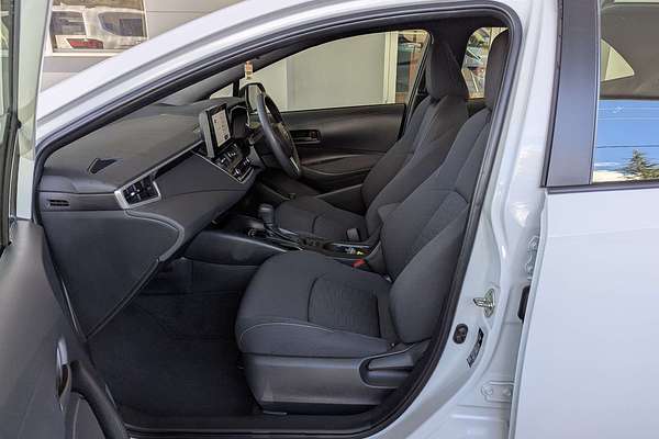 2024 Toyota Corolla Ascent Sport Hybrid ZWE219R