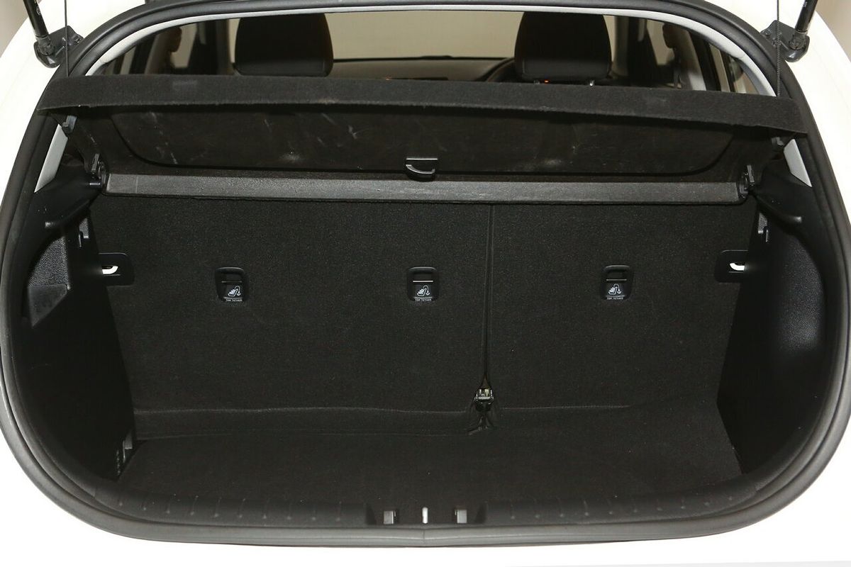 2019 Kia Rio S YB