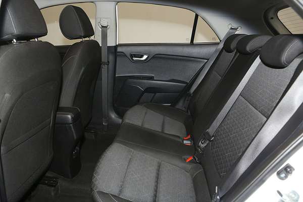 2019 Kia Rio S YB