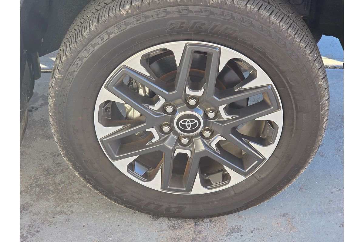 2023 Toyota Tundra Limited VXKH75L 4X4