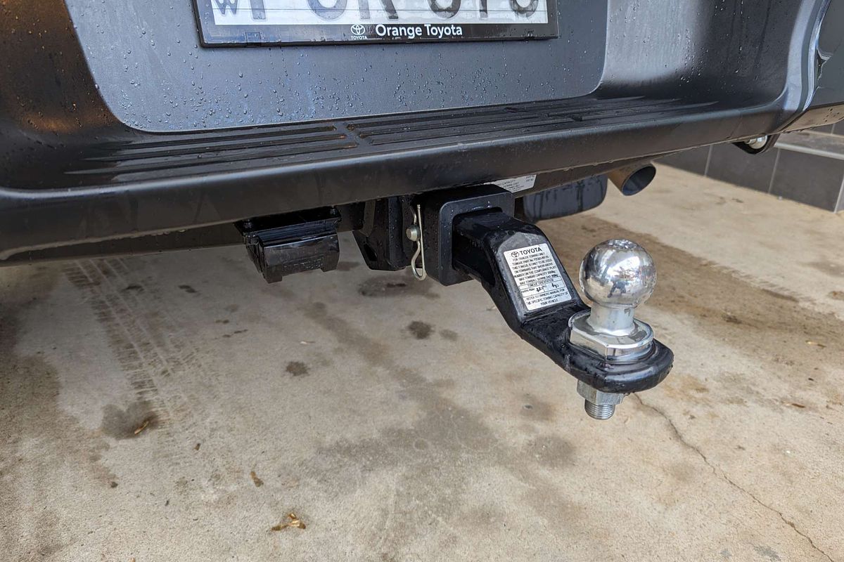 2024 Toyota Hilux SR5 48V GUN126R 4X4