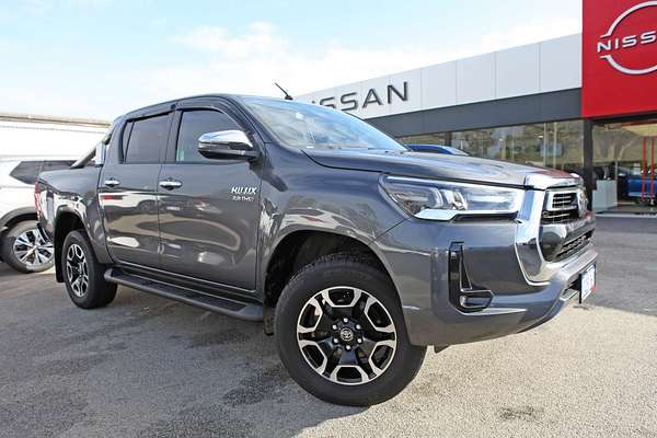 2020 Toyota Hilux SR5 GUN126R 4X4