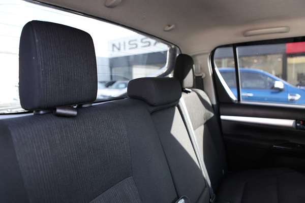 2020 Toyota Hilux SR5 GUN126R 4X4