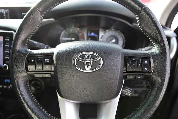 2020 Toyota Hilux SR5 GUN126R 4X4