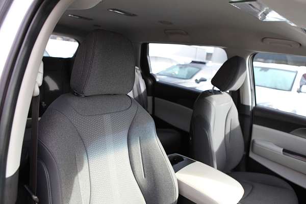 2021 Kia Carnival S KA4