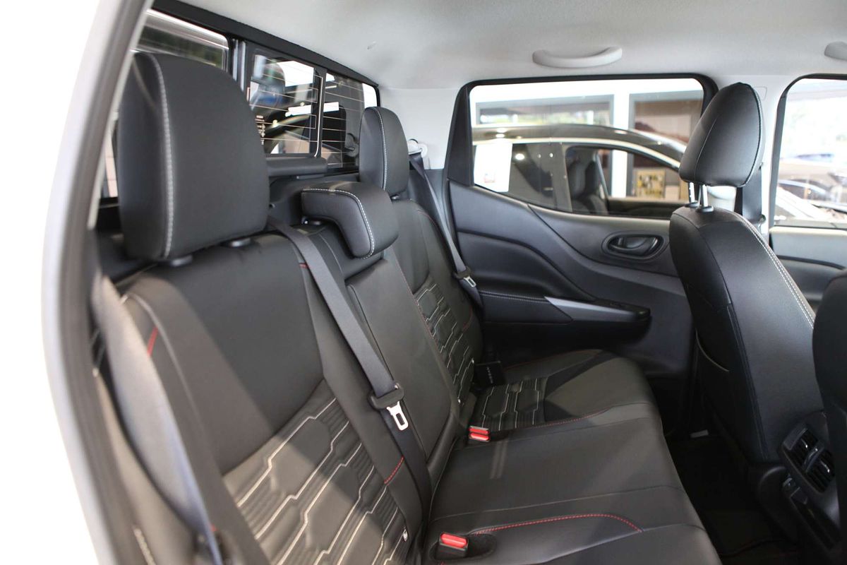 2024 Nissan Navara PRO-4X Warrior D23 4X4