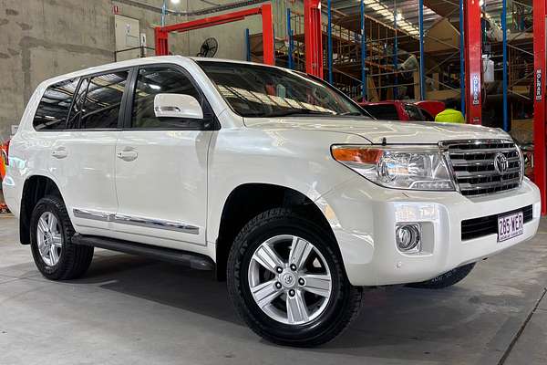 2013 Toyota Landcruiser Sahara VDJ200R