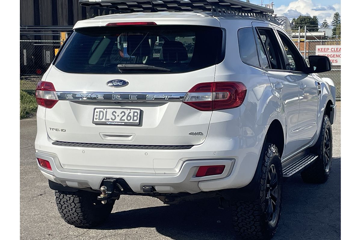2016 Ford Everest Trend UA