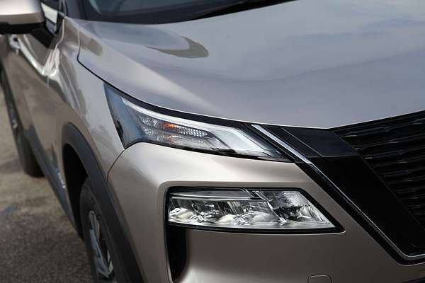 2025 Nissan X-TRAIL ST-L e-POWER T33