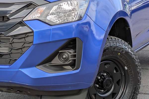 2025 Isuzu D-MAX SX 4X4