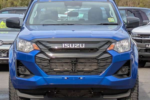 2025 Isuzu D-MAX SX 4X4