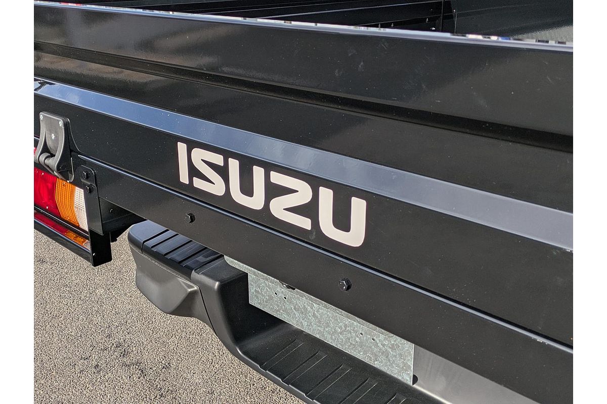 2025 Isuzu D-MAX SX 4X4