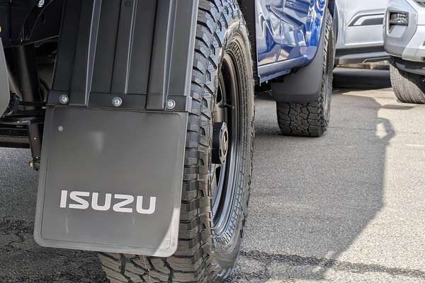 2025 Isuzu D-MAX SX 4X4