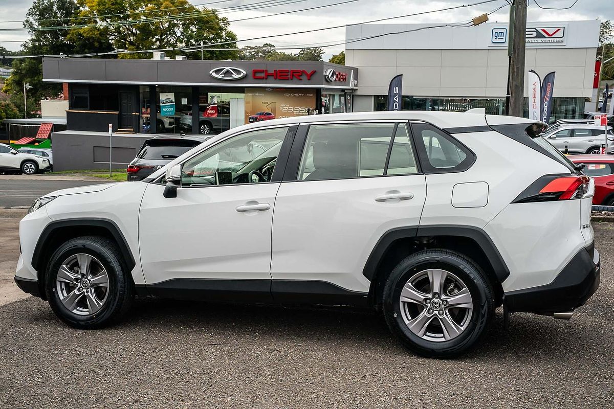 2023 Toyota RAV4 GX MXAA52R