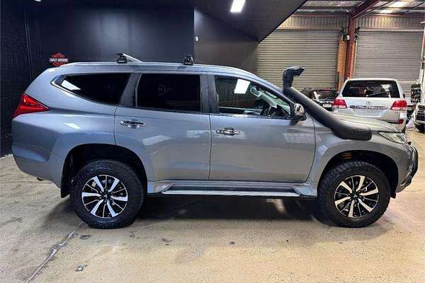 2017 Mitsubishi Pajero GLX NX
