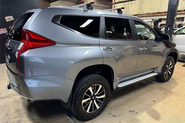 2017 Mitsubishi Pajero GLX NX